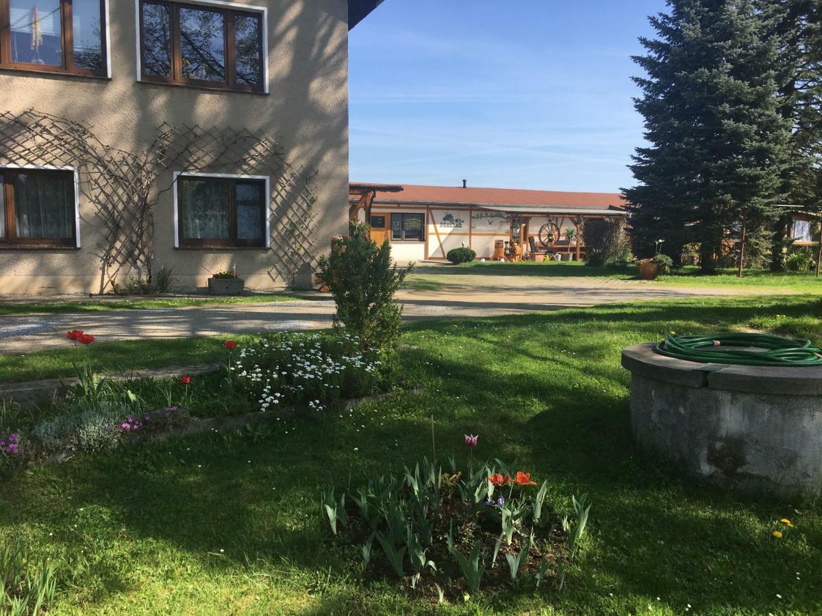 Ferienwohnung Fam.Stecher Malschwitz Exterior foto